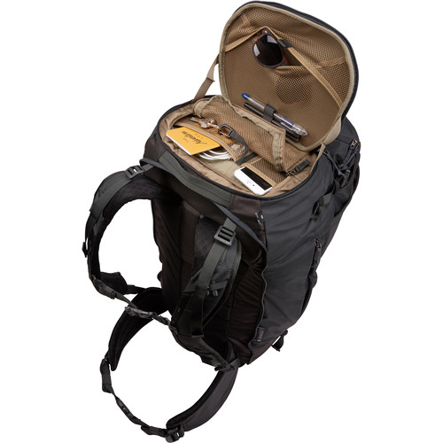 Thule Landmark 70L Backpack (Obsidian)