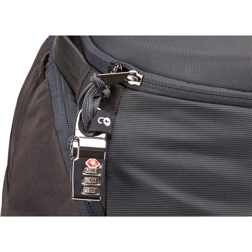 Thule Landmark 70L Backpack (Obsidian)